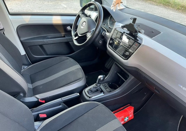 Volkswagen up! cena 64747 przebieg: 49000, rok produkcji 2018 z Warszawa małe 497